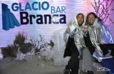 Visita a um bar congelado, o Glaciobar, em El Calafate, no sul da Argentina